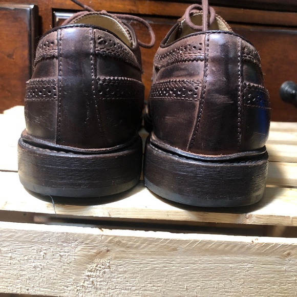 Men's Brown Leather Derby Dress Shoes - Picture 4 of 7